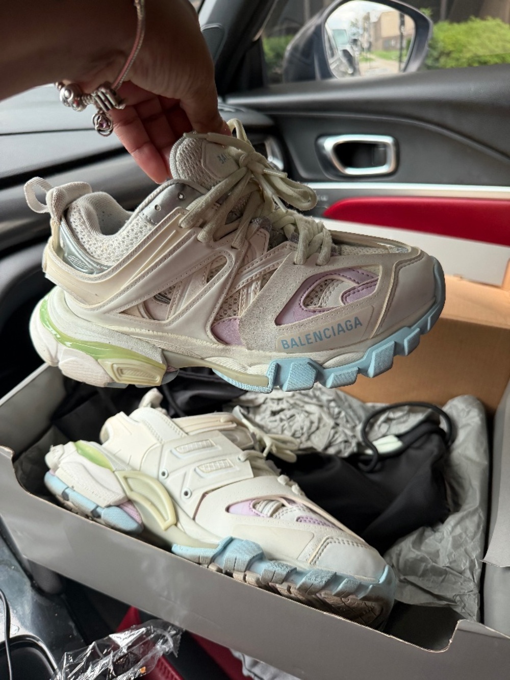 Balenciaga sneakers & matched Shirt